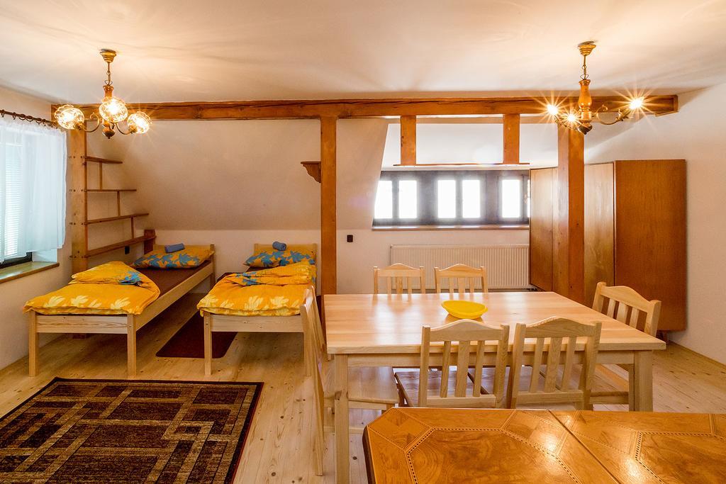 Apartmany Havana Cesky Krumlov Ruang foto